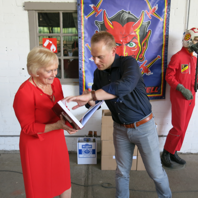 Boekvoorstelling: Boven de Wolken – Een rode Fouga op het goud van de zon